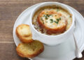 A quick recipe for awesome French onion soup